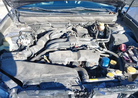 2013 Subaru Legacy 2.5I Limited z USA, uszkodzony, nr VIN 4S3BMBK66D3038542